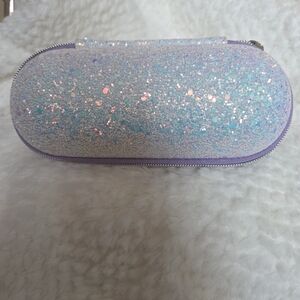 Clinique Glitter Hard Shell Sunglass Or Makeup Zipped Case - White & Purple